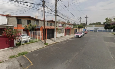 VENTA DE CASA EN SANTIAGO SUR, IZTACALCO, CDMX.