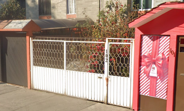 VENTA DE CASA EN SANTIAGO SUR, IZTACALCO, CDMX.