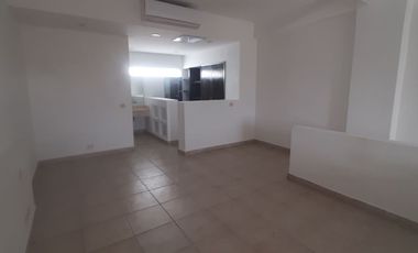 SE RENTA LOFT AMUEBLADO SOBRE AV. KABAH SM:16.