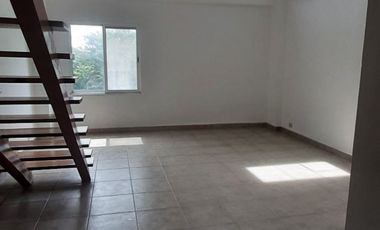 SE RENTA LOFT AMUEBLADO SOBRE AV. KABAH SM:16.