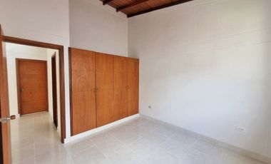 VENTA CASA LOS PATIOS
