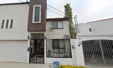 Casa de Recuperación Bancaria en SEIS NUM.-426, CONJ. HAB. LA CIMA, REYNOSA TAMAULIPAS ✨🏡