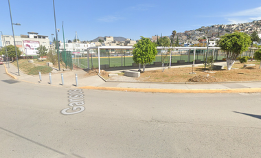 !! Inversión Segura y Rentable  en Bienes Raíces, casa en Col.  Izcalli, Tultitlán, Estado de México