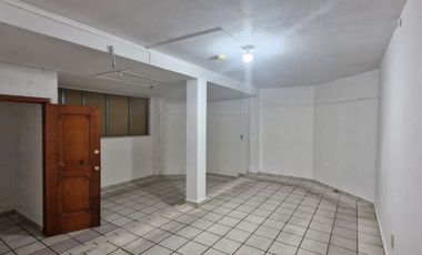 Atractivo local comercial junto a clínica del IMSS en León, Gto.