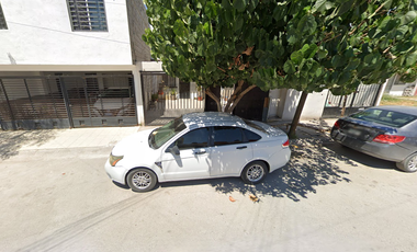 Casa ADJUDICADA en C. Torre Alfaro, Torreon, Coah