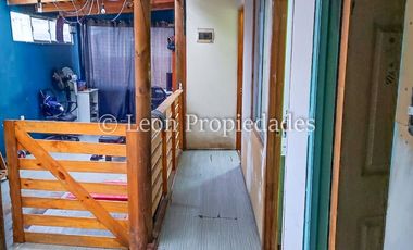 Leon Propiedades vende casa con carnicería en Curacaví.