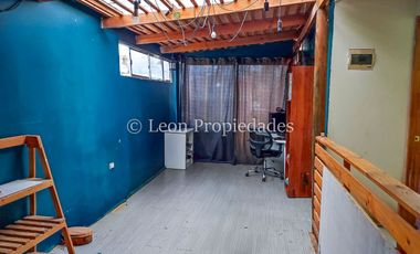 Leon Propiedades vende casa con carnicería en Curacaví.