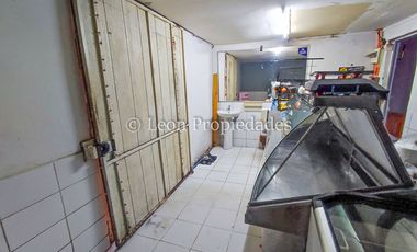 Leon Propiedades vende casa con carnicería en Curacaví.