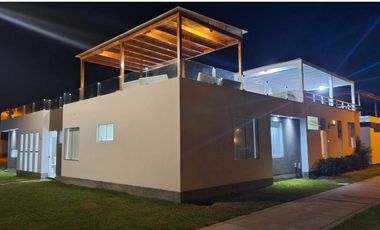 Vendo casa de estreno en Playa Puesta del Sol, Chocalla, Asia, Km 92-4dorm,piscina, US$265,000.00