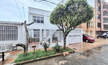 SE VENDE CASA EN PROVENZA