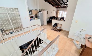 SE VENDE CASA EN PROVENZA