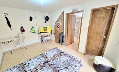 SE VENDE CASA EN PROVENZA