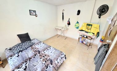 SE VENDE CASA EN PROVENZA