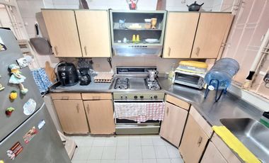 SE VENDE CASA EN PROVENZA