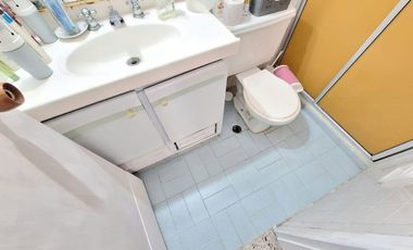 SE VENDE CASA EN PROVENZA