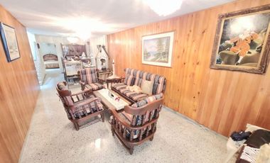 SE VENDE CASA EN PROVENZA