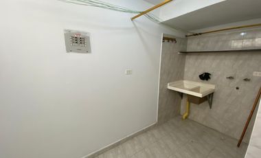 🏢 Apartamento en venta – Diamante 2