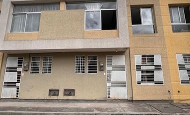 CASA EN VENTA EN SAN ANTONIO DE PICHINCHA
