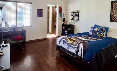 HERMOSA RESIDENCIA CON SUPER TERRENO EN CAMPOS ELISEOS 1