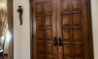 HERMOSA RESIDENCIA CON SUPER TERRENO EN CAMPOS ELISEOS 1