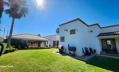 HERMOSA RESIDENCIA CON SUPER TERRENO EN CAMPOS ELISEOS 1