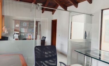 VENDO OFICINA EN EL CENTRO HISTORICO DE TUNJA