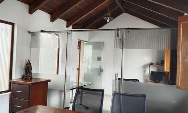 VENDO OFICINA EN EL CENTRO HISTORICO DE TUNJA