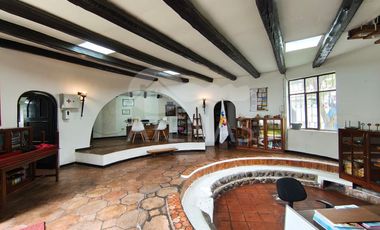 CASA COMERCIAL EN RENTA, PANAMERICANA NORTE - CAPULISPAMBA