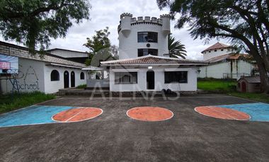 CASA COMERCIAL EN RENTA, PANAMERICANA NORTE - CAPULISPAMBA