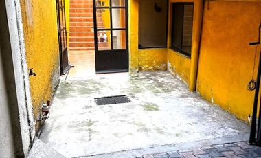 Se vende inmueble (para remodelar) casa habitación y comercial, ubicado en excelente zona comercial, Col. Santa María de las Rosas, Toluca, Estado de