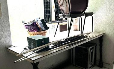 Se vende inmueble (para remodelar) casa habitación y comercial, ubicado en excelente zona comercial, Col. Santa María de las Rosas, Toluca, Estado de