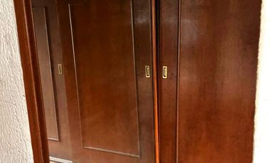 Se vende inmueble (para remodelar) casa habitación y comercial, ubicado en excelente zona comercial, Col. Santa María de las Rosas, Toluca, Estado de