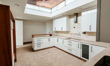Residencia en Las Casuarinas – Surco