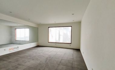 Residencia en Las Casuarinas – Surco