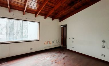 Residencia en Las Casuarinas – Surco