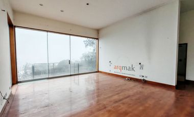 Residencia en Las Casuarinas – Surco