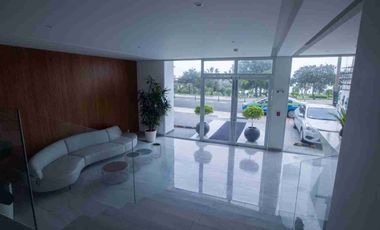 Vive frente al mar en Miraflores, la mejor ubicación para ti y tu familia ✅ Dpto de estreno! (Precio es negociable) 🔑🥇