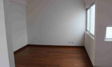 Vive frente al mar en Miraflores, la mejor ubicación para ti y tu familia ✅ Dpto de estreno! (Precio es negociable) 🔑🥇