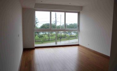 Vive frente al mar en Miraflores, la mejor ubicación para ti y tu familia ✅ Dpto de estreno! (Precio es negociable) 🔑🥇