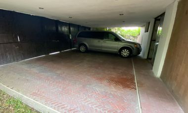 Renta oficinas amplias. Col. La Paz. Av. Juárez