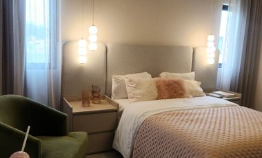 CASA DE LUJO EN FRACC. PRIVADO DE CARRETERA NACIONAL (PREVENTA)