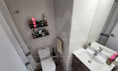 Depto en venta en Macul, 2 dorms, A/C Inverter, vista a la cordillera, frente a futura estación Metro Quilín, conserjería y estacionamientos de visita