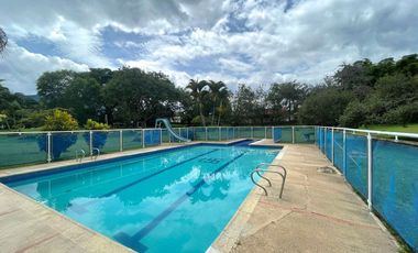 CASA CAMPESTRE  EN VENTA EN  LA VEREDA LA PUERTA CHINAUTA CUNDINAMARCA