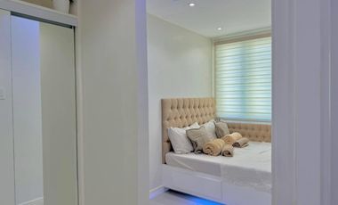KEN - 3 Bed Room Condo Unit in San Lorenza Place Makati City in Edsa