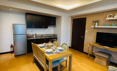 KEN - 3 Bed Room Condo Unit in San Lorenza Place Makati City in Edsa