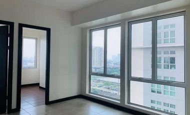 KEN - 3 Bed Room Condo Unit in San Lorenza Place Makati City in Edsa