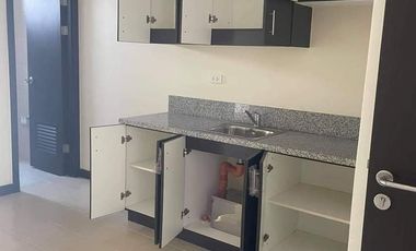 KEN - 3 Bed Room Condo Unit in San Lorenza Place Makati City in Edsa
