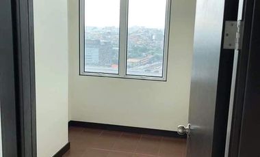 KEN - 3 Bed Room Condo Unit in San Lorenza Place Makati City in Edsa