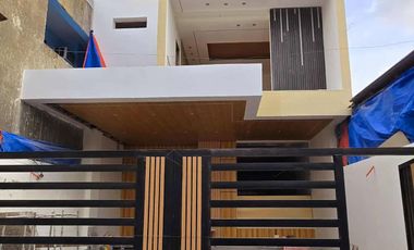 For Sale! 4 Bedroom 2 Car Garage Townhouse in Greenland San Mateo -AJCE