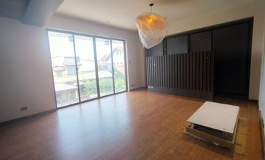 Mesmerizing Masterpiece with Pool in BF Homes Paranaque
